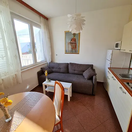 Apartment Damjanka Orebić