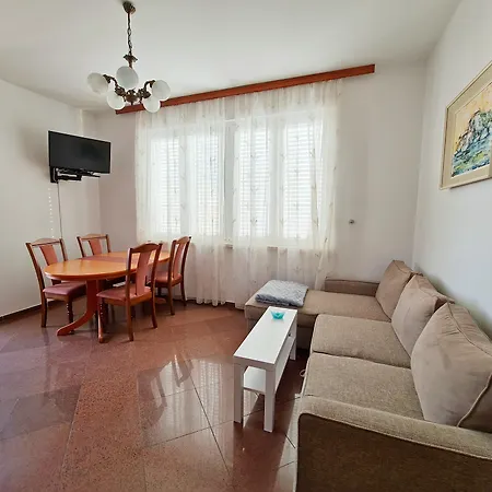 Damjanka Apartment