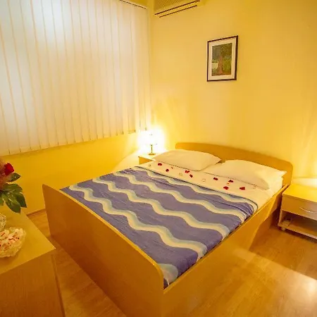 Damjanka Apartment Orebic
